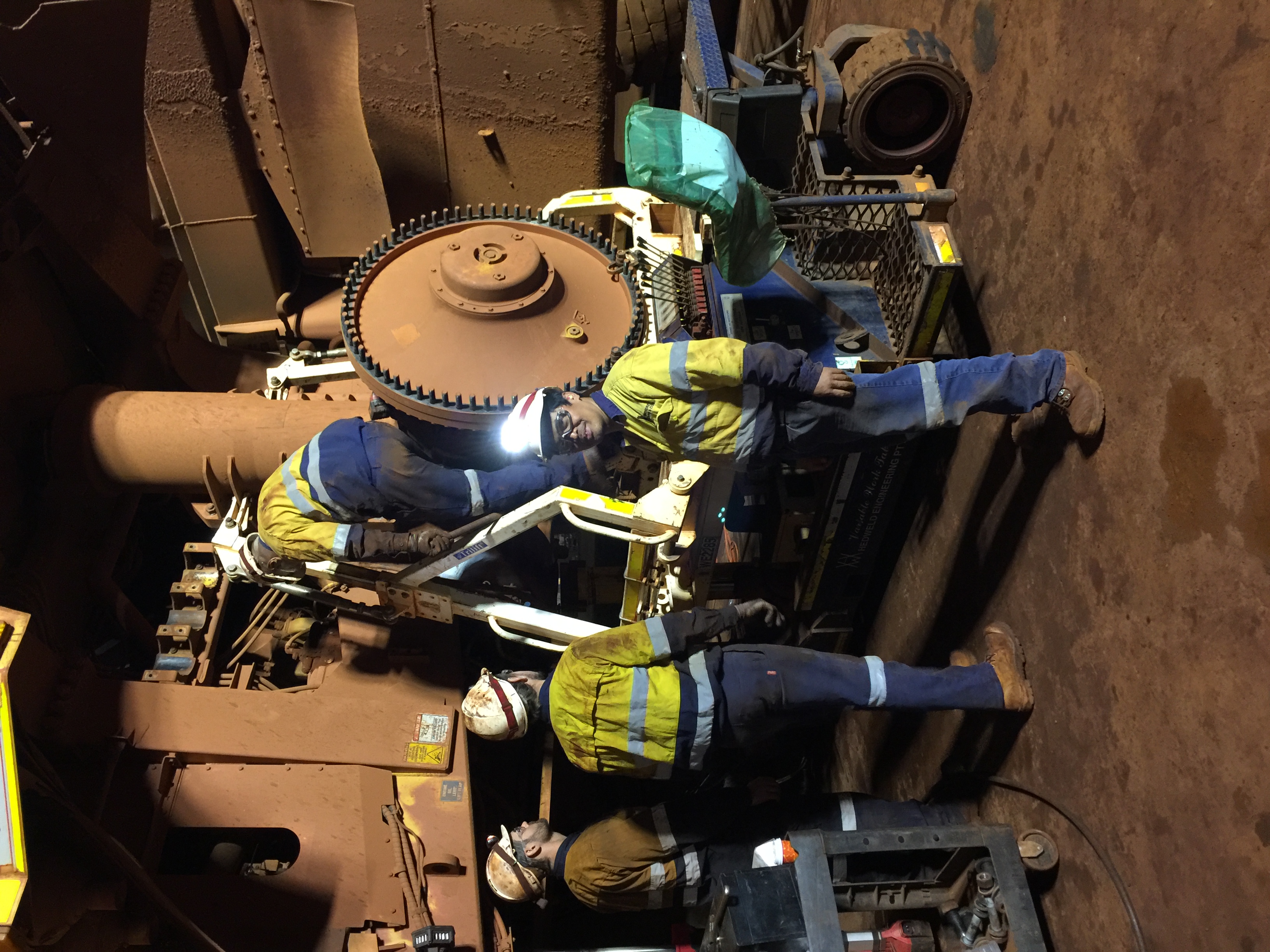 5F197441-1C75-47AF-9B83-12BEC9383C57